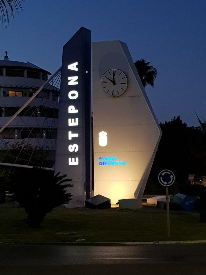 Puerto Estepona Exterior photo